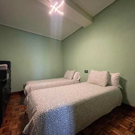 Encantador Apartamento En El Centro De Castro Castro Urdiales Exterior foto